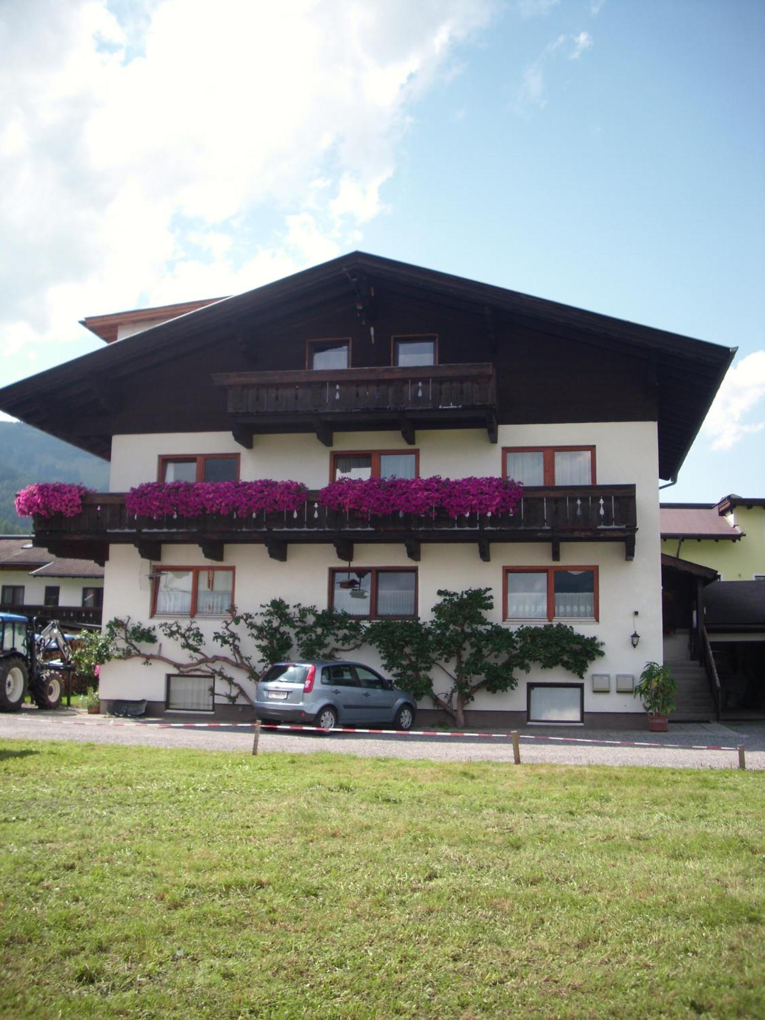 Haus Bergkranz Bed & Breakfast Lermoos Exterior photo