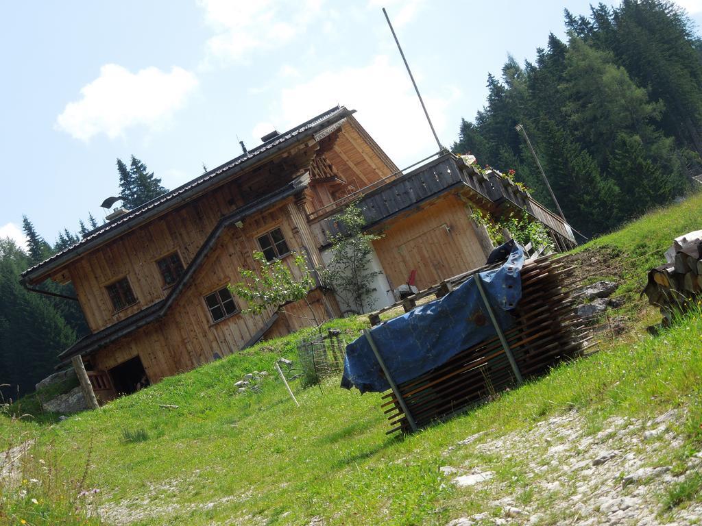 Haus Bergkranz Bed & Breakfast Lermoos Exterior photo